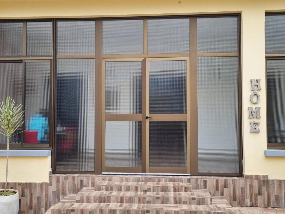 Appart Hotel Mireille Yaoundé Exterior photo