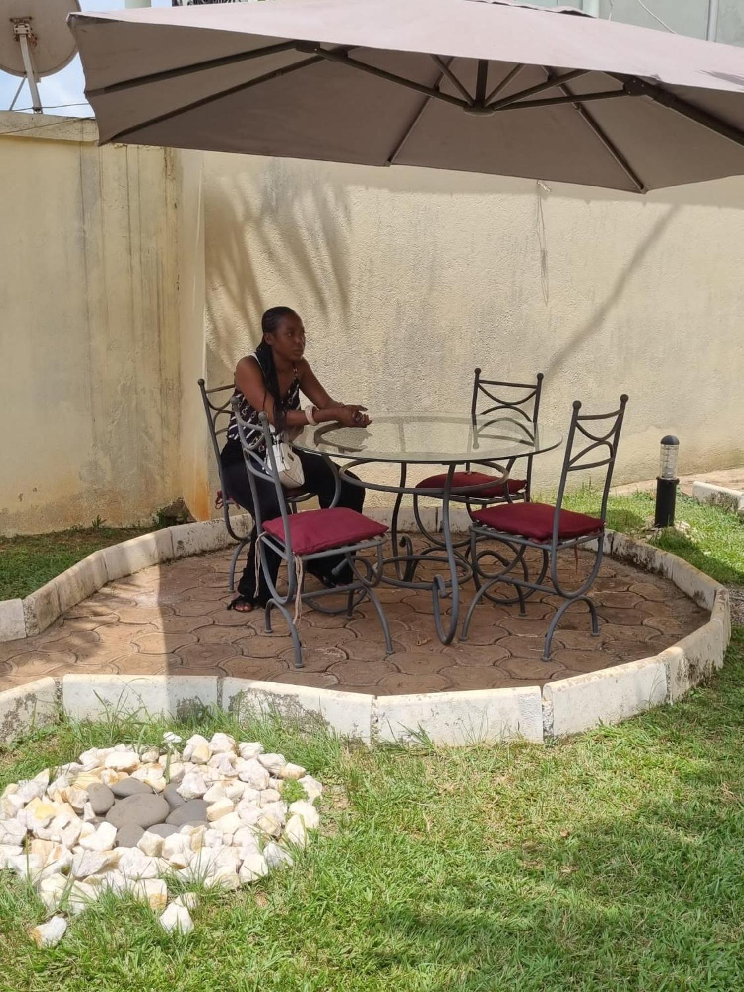 Appart Hotel Mireille Yaoundé Exterior photo
