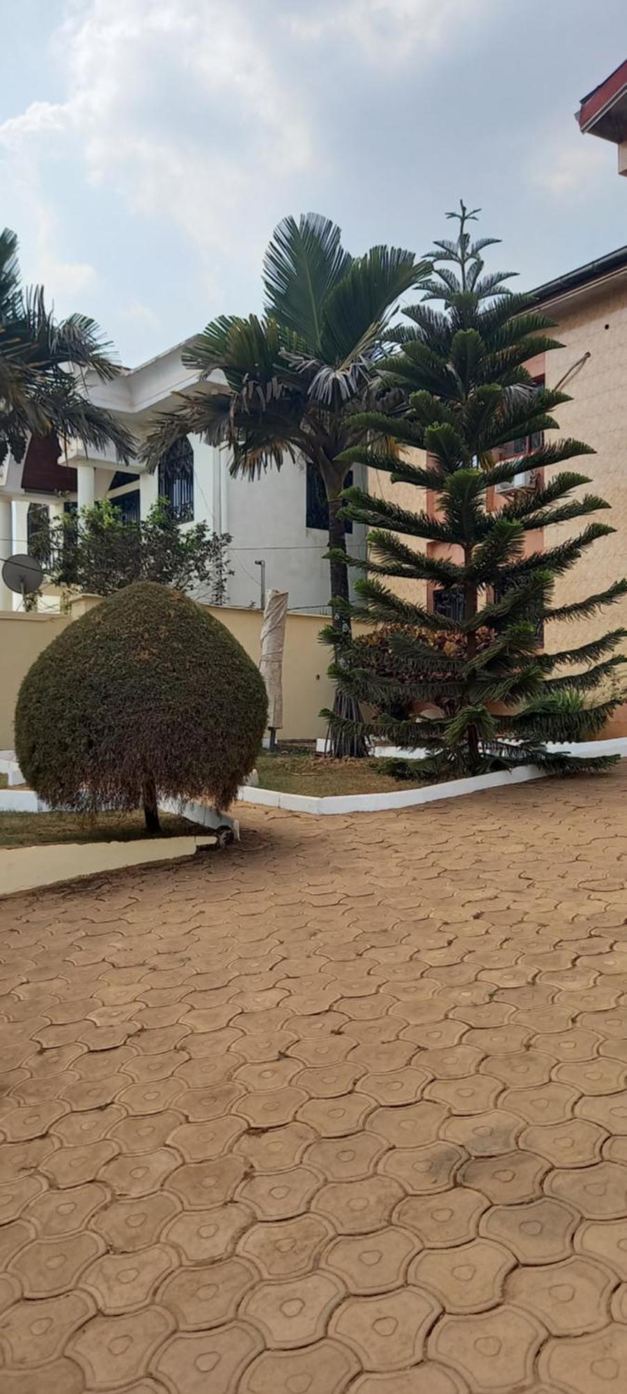 Appart Hotel Mireille Yaoundé Exterior photo
